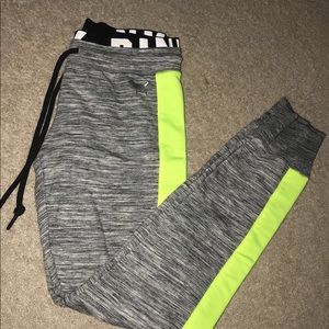 VS PINK joggers xs